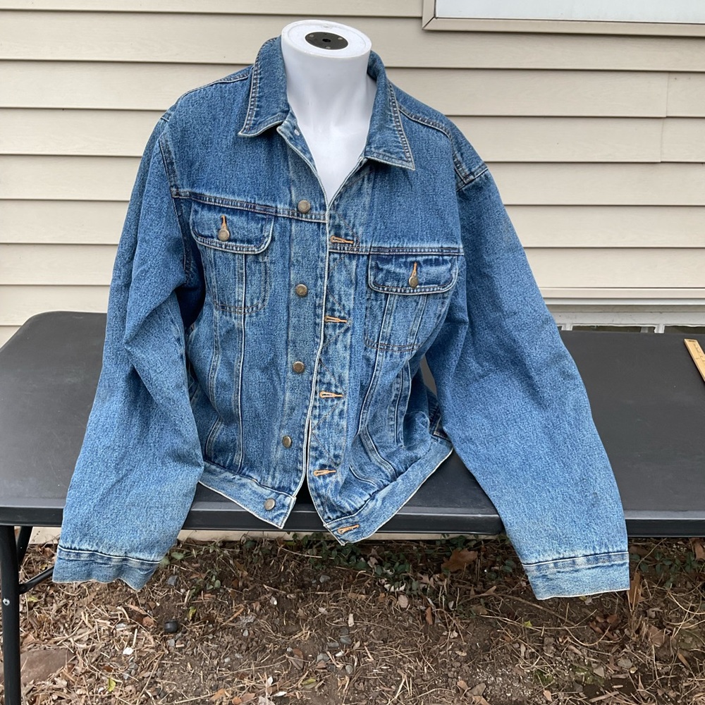 men’s trucker Jean jacket wrangler size large Sherpa inside y2k vintage